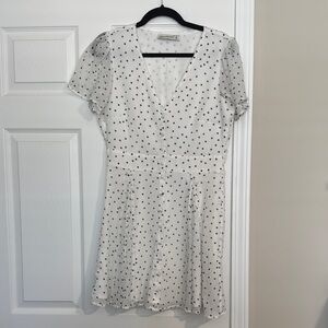 NWOT Abercrombie & Fitch White Polka Dot Flutter Sleeve Sundress Size Medium M